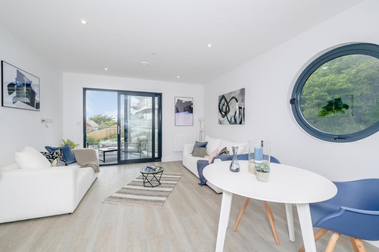 5 Middlecombe - Luxury Apartment At Byron Woolacombe, Only 4 Minute Walk To Woolacombe Beach! Buitenkant foto