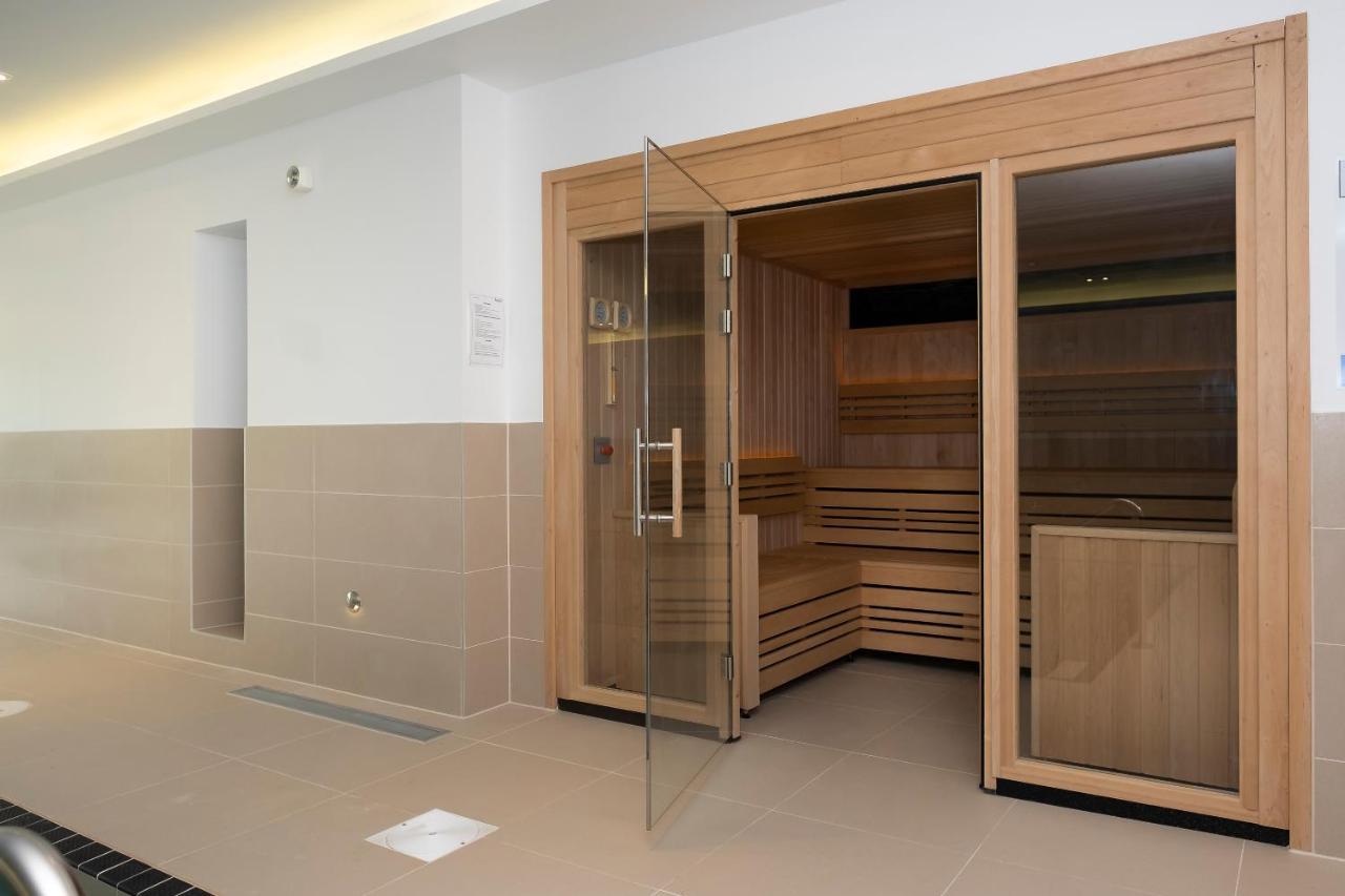 5 Middlecombe - Luxury Apartment At Byron Woolacombe, Only 4 Minute Walk To Woolacombe Beach! Buitenkant foto